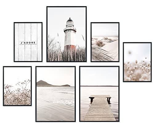 Hyggelig Home Premium Poster Set - 7 harmonische Bilder Leuchtturm Meer Strand Nordsee - Set Lighthouse - mit Rahmen schwarz von Hyggelig Home