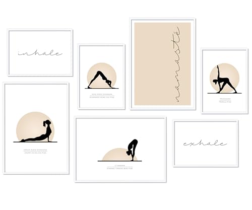 Premium Poster Set - 7 hochwertige Yoga Bilder - Asanas Posen Namaste für Studio Wohnzimmer Schlafzimmer - mit Rahmen weiß von Hyggelig Home