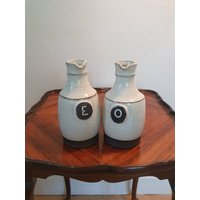 Wunderschöne Vintage Hyllested Keramik Öl Und Essig Krug von HyggeligtHjem