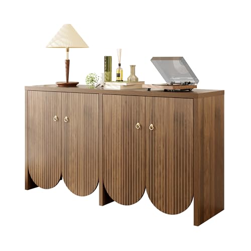 I0I&I0I Sideboard Walnussoptik 147x40x80 cm – Aufbewahrungsschrank mit 4 Türen & verstellbaren Einlegeböden – Rillendesign & Alugriffe – MDF Kommode für Wohnzimmer, Esszimmer & Flur (Stil 1) von I0I&I0I