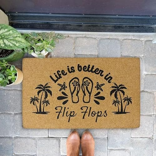 Bodenmatte „Life is Better in Flip Flops“, Fußmatte, lustiger Sommer, Flip-Flops, Eingang, waschbare Heimdekoration 24"x36" von IAS Shop