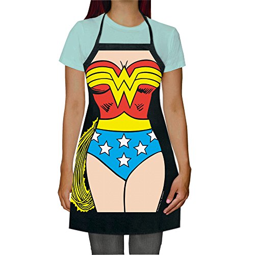 ICUP DC Comics – Wonder Woman Be The Character Schürze für Erwachsene, 100% Baumwolle, verstellbar, Schwarz ICUP DC Comics – Wonder Woman Be The Character Schürze für Erwachsene, 100% Baumwolle, verstellbar, Schwarz von ICUP