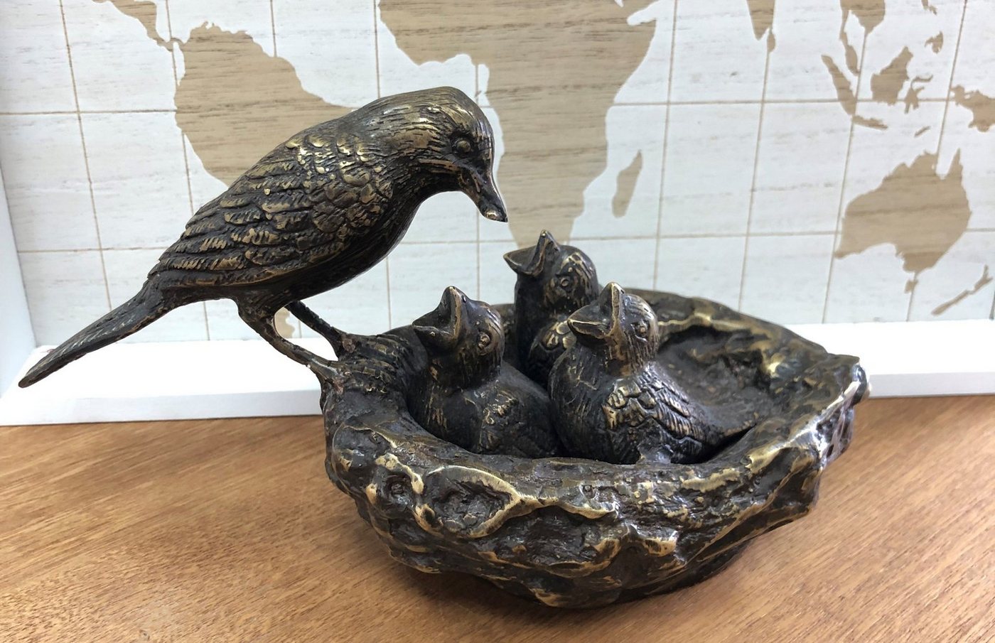 IDYL Dekofigur IDYL Bronze-Skulptur Vogelnest, Bronze sehr robust witterungsbeständig gegen Frost und UV-Strahlung von IDYL