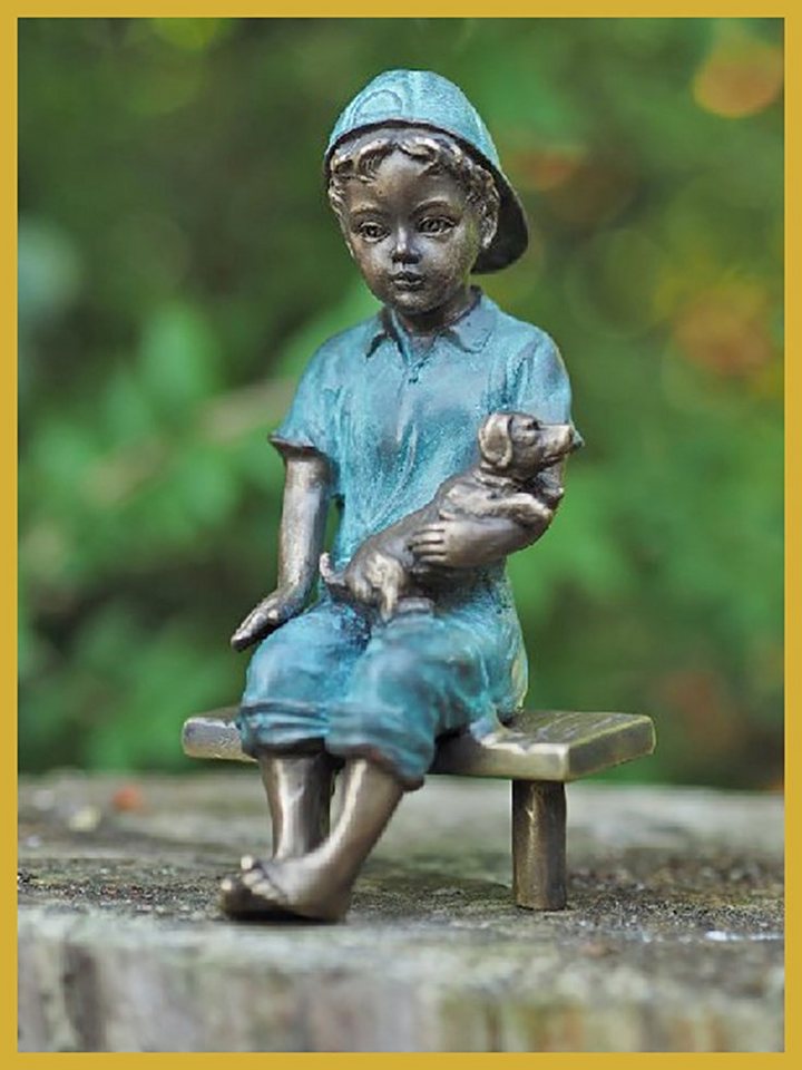 IDYL Gartenfigur IDYL Bronze-Skulptur Junge mit einem Hund, Bronze – sehr robust – Langlebig – witterungsbeständig gegen Frost, Regen und UV-Strahlung. Die Modelle werden in Wachsausschmelzverfahren in Bronze gegossen und von Hand patiniert. IDYL Gartenfigur IDYL Bronze-Skulptur Junge mit einem Hund, Bronze – sehr robust – Langlebig – witterungsbeständig gegen Frost, Regen und UV-Strahlung. Die Modelle werden in Wachsausschmelzverfahren in Bronze gegossen und von Hand patiniert. von IDYL