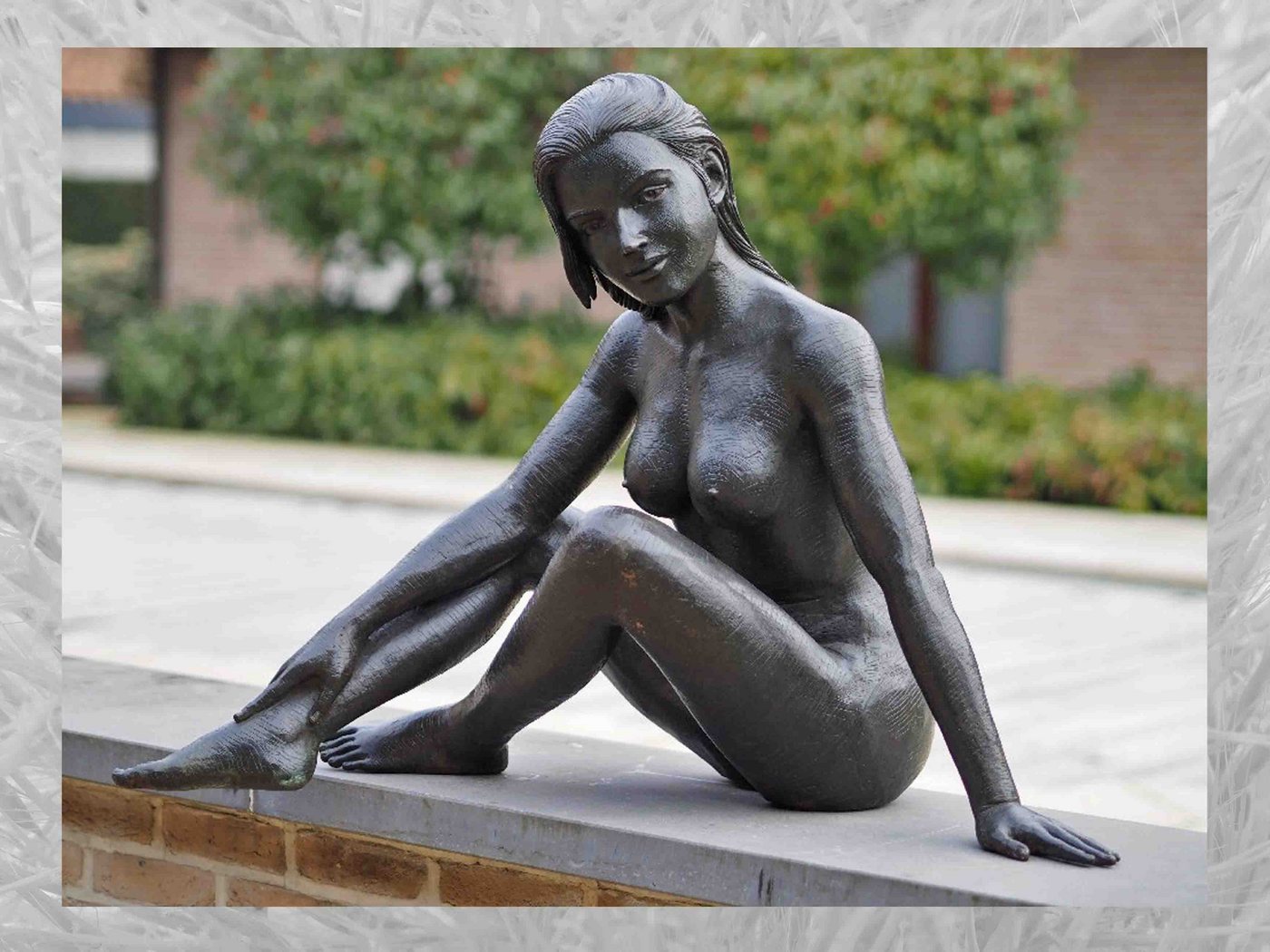 IDYL Gartenfigur IDYL Bronze-Skulptur Nackte Frau, Bronze von IDYL