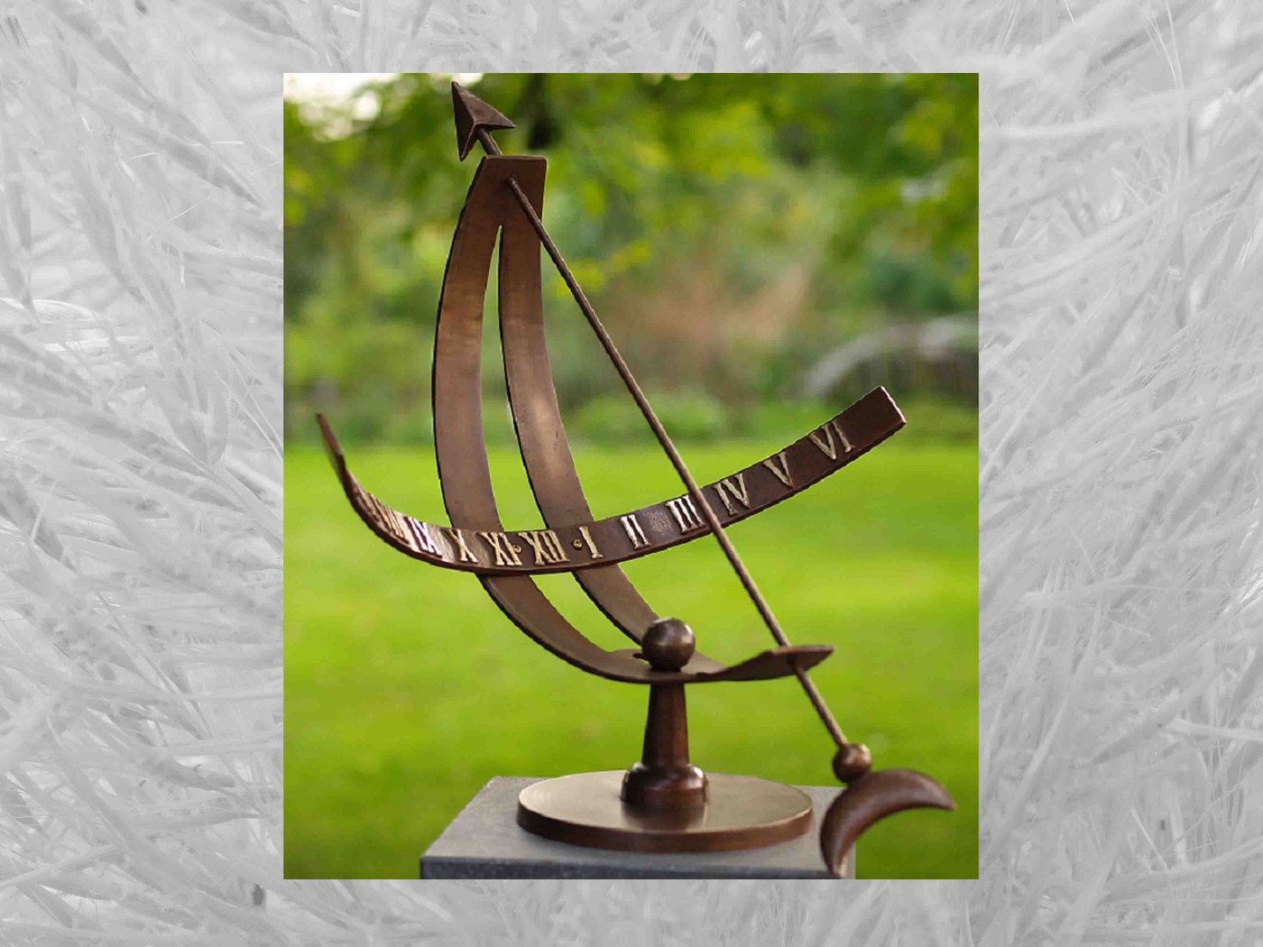 IDYL Gartenfigur IDYL Bronze-Skulptur Sonnenuhr, Bronze von IDYL