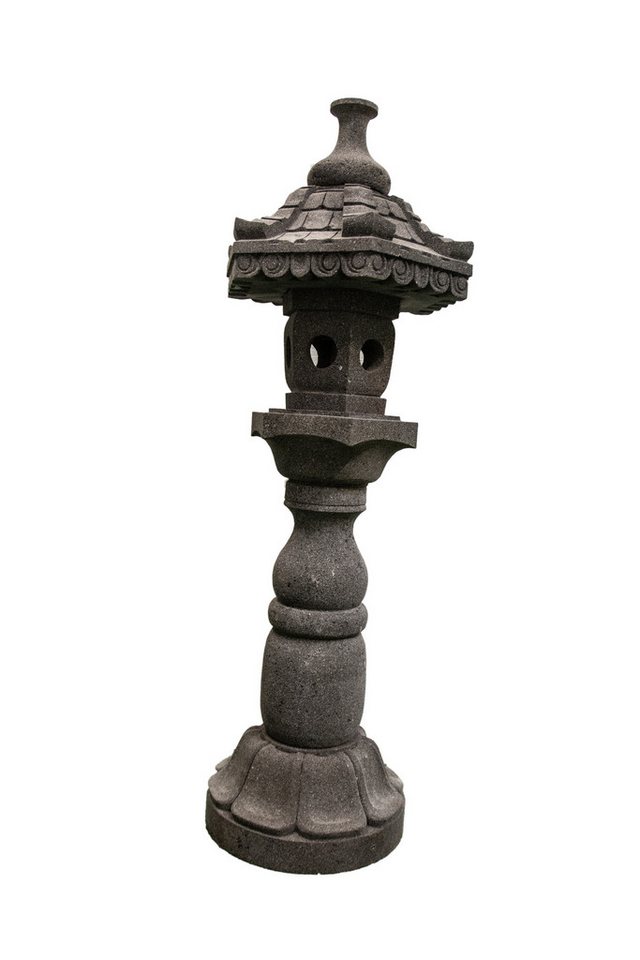 IDYL Gartenfigur Lavastein Laterne Kaiserpagoda, Laterne aus echtem Lavastein handgefertig. Ein reines Naturprodukt. von IDYL