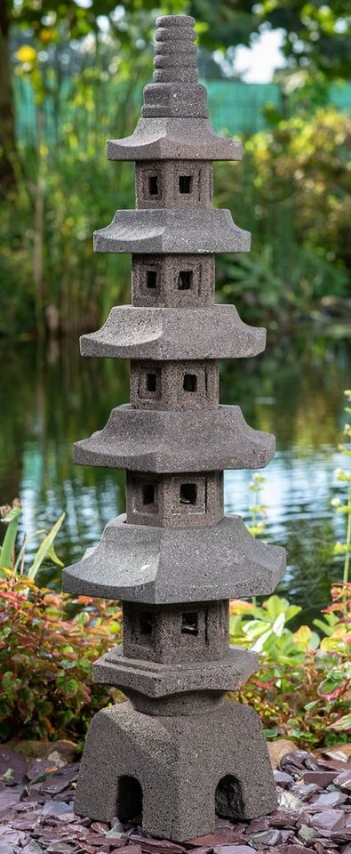 IDYL Gartenfigur Pagoda 5 bzw. 9 stöckig, (1 St), Lavastein – ein Naturprodukt mit leichten Einschüssen – wetterfest und frostsicher – Reine Handarbeit von IDYL