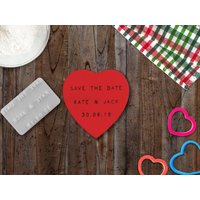 Personalisierter Save The Date Hochzeit Keks Stempel Mit Namen Fondant Stempel Cupcake Topper Tier Leckerli Lebkuchen Cutter Set Geschenk Personalisierter Save The Date Hochzeit Keks Stempel Mit Namen Fondant Stempel Cupcake Topper Tier Leckerli Lebkuchen Cutter Set Geschenk von IEFDesign