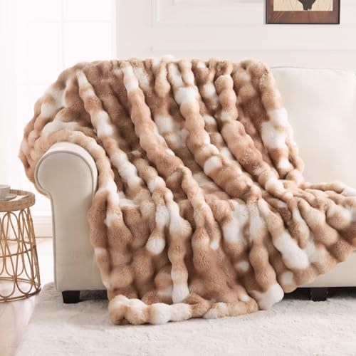 IKALIFE Weiche Kunstfelldecke Kuscheldecke Felloptik - Kunstfell Decke Plüsch Flauschig Felldecke Faux Kaninchenfell Decke Kuscheldecke Fell Bubble Decken für Couch Bett Sofa, 150 x 200 cm Braun von IKALIFE