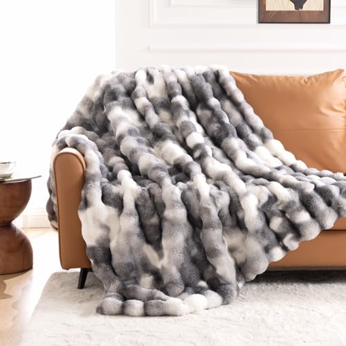 IKALIFE Weiche Kunstfelldecke Kuscheldecke Felloptik - Kunstfell Decke Plüsch Flauschig Felldecke Faux Kaninchenfell Decke Kuscheldecke Fell Bubble Decken für Couch Bett Sofa, 150 x 200 cm Grau Weiß von IKALIFE