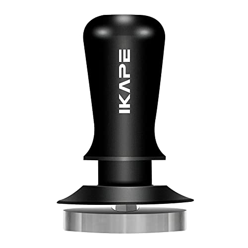 IKAPE 49 mm Espresso-Tamper, schwarzer Premium-Barista-Kaffee-Tamper mit kalibrierter Federbelastung, 100 % flacher Edelstahl-Boden-Tamper für Espressomaschine von IKAPE