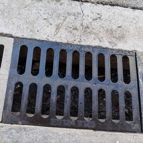 IMUNKT Abflussgitter Gusseisen Grabenabdeckung, Rechteckig 50x25x2cm, Abwasserrost, Kanalabdeckung Kanalgitter Schwarz Für Betonboden,Auffahrt(70x40x3cm/27.5x15.7x1.2in) von IMUNKT