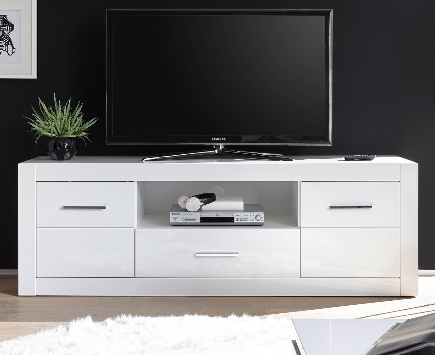 Furn.Design Lowboard Carrara (TV Unterschrank 180 cm in weiß Hochglanz, mit Komforthöhe), auf Rollen von Furn.Design