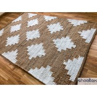 Rautenmuster Jute Hanf Teppich - Rustikales Und Schickes Design, Haustierfreundlich, Boho Dekor Teppich, Maßanfertigung in Jeder Größe von INDIALIVING