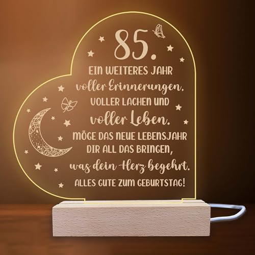 INDIGOS UG - LED Nachttischlampe - 85. Geburtstag - Herz links mit Spruch - Nachtlicht - 3D-LED-Lampe - Geburtstag - Geschenk für Freund, Freundin, Familie - Liebe, Geburtstagsgeschenk von INDIGOS UG