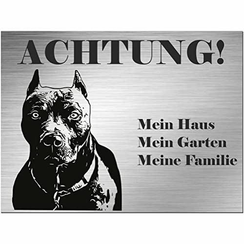 INDIGOS UG - Pitbull Terrier - Schild bedruckt - Achtung Mein Haus, mein Garten meine Familie - Alu-Dibond Edelstahl Look - 30x20 cm - Spruch - Deko Geschenkidee - Hund - Zaun - Türschild von INDIGOS