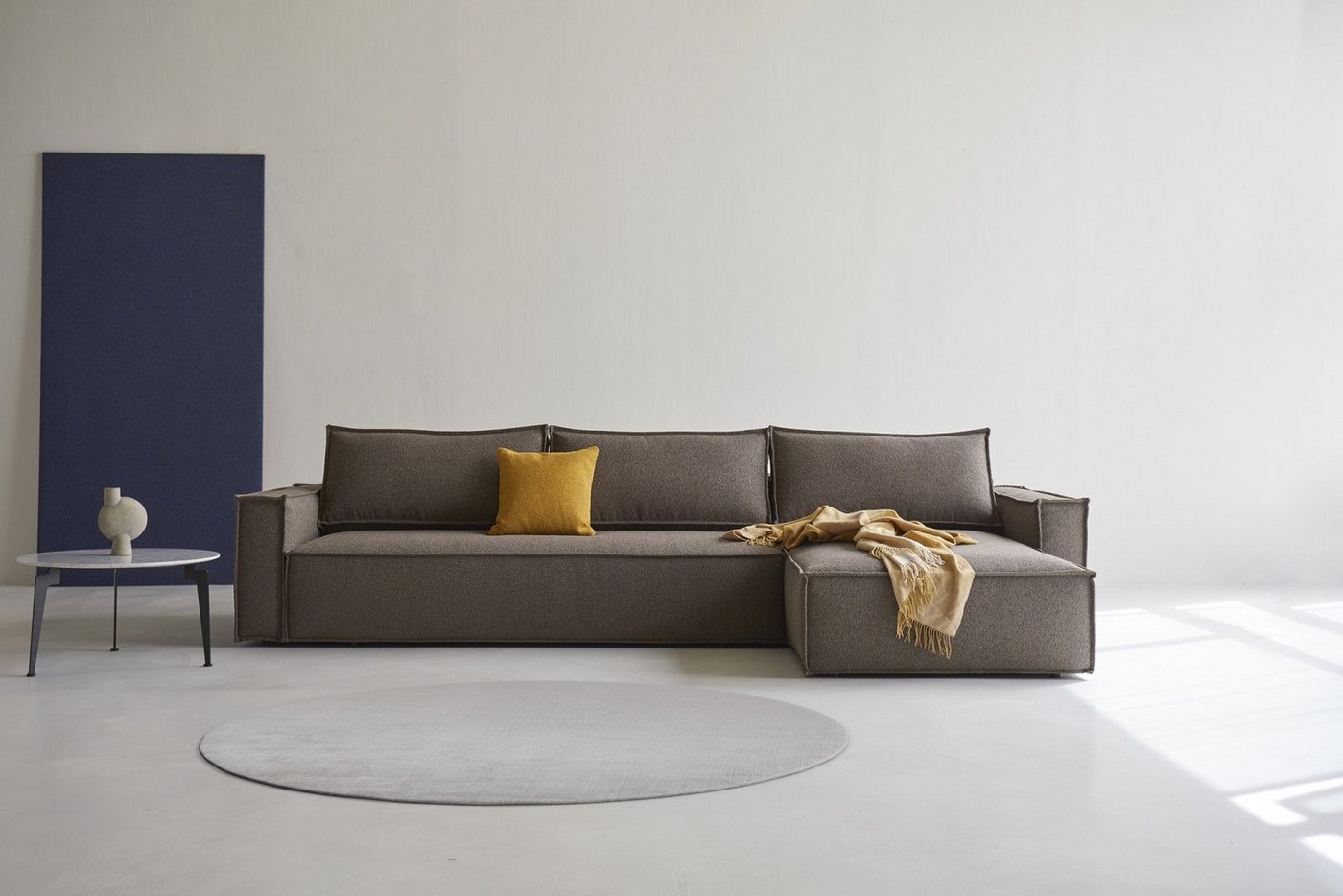 INNOVATION LIVING ™ 4-Sitzer Newilla Schlafsofa, Bettsofa, Couch, Schlaffunktion, Wohlfühloase, komfortable Liegefläche, großer Stauraum, stabile Stahlkonstruktion von INNOVATION LIVING ™