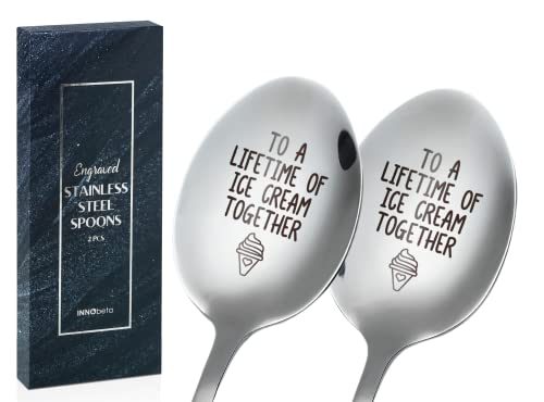 Gravierte Eislöffel, Geschenke für Paare, 2 Stück Edelstahl-Kaffeelöffel, To a Lifetime of Ice Cream Together von INNObeta