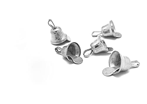 Silberfarbene Glocken, 12 mm, 20 Stück. von INNSPIRO