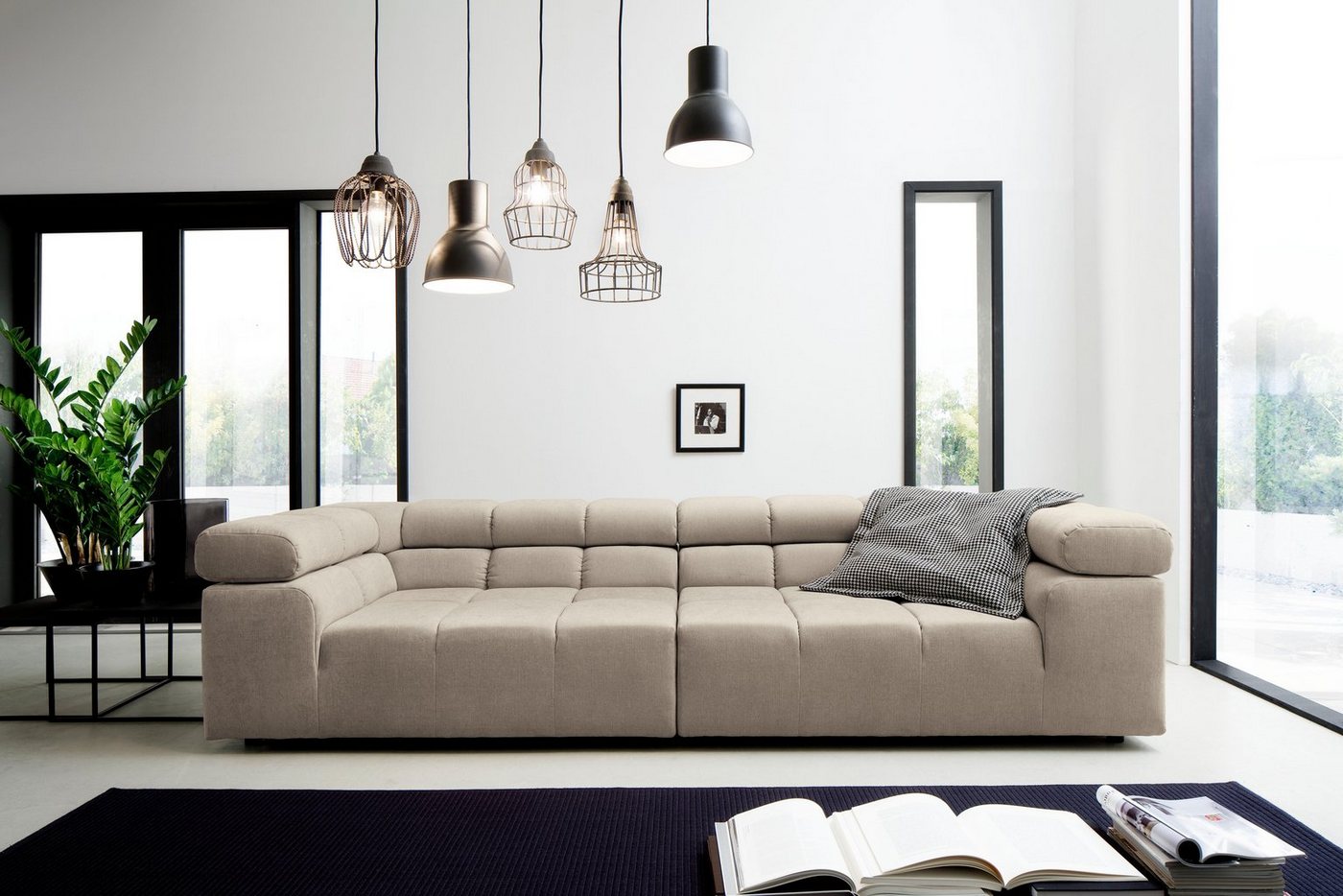 INOSIGN Big-Sofa Ancona B/T/H: 290/110/70 cm, auffällige Steppung, inkl. 2 Zierkissen und verstellbaren Kopfstützen von INOSIGN