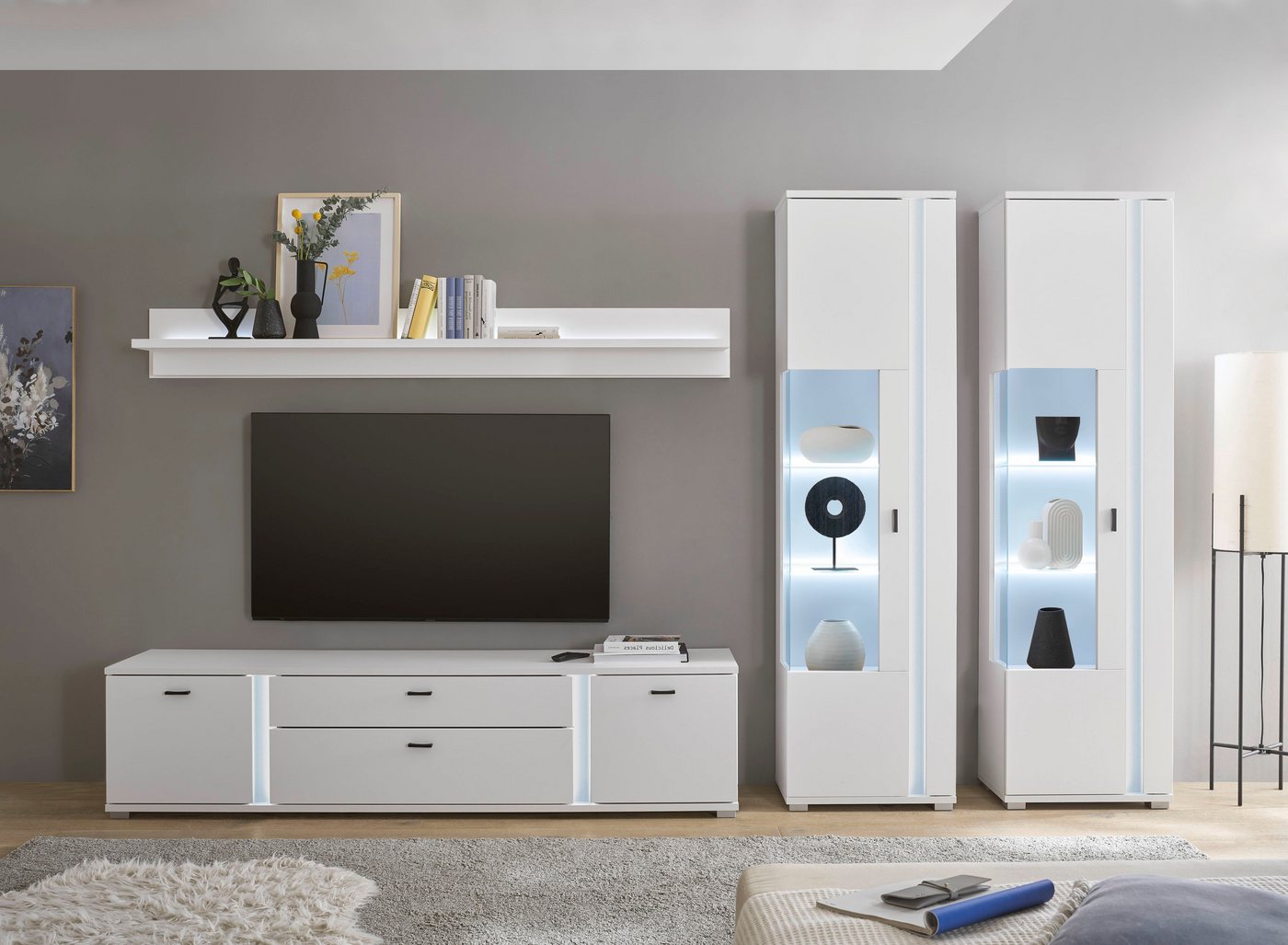 INOSIGN Wohnwand LONG ISLAND, (Set, 4-St), in moderner Trendfarbe,inklusive senkrechter Beleuchtung,Breite 330 cm von INOSIGN