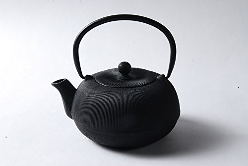 Teekanne aus Gusseisen – 0,7 l – Interkitchen© von INTERKITCHEN