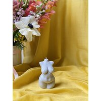 Duftkerze Venus Büste Grauer Weiblicher Torso, Schwarze Orchidee Sojawachs Duftkerze Venus Büste Grauer Weiblicher Torso, Schwarze Orchidee Sojawachs von INTERLUDECANDLES