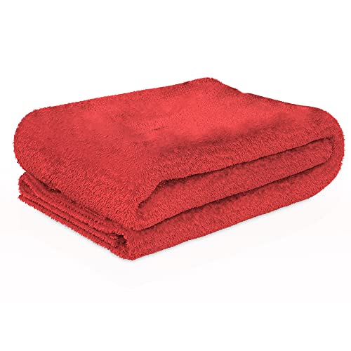 INTIRILIFE weiche Kuscheldecke 200 x 150 cm in Glut ROT - Flauschig warme Decke als Couchdecke Wohndecke Fleecedecke Indoor Outdoor von INTIRILIFE