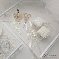 Verlobungsset Oder Tabletts Für Ringe Damat Kahvesi Mit Perlen Engagement Set Aus Premium Acrylglas in Milchig Weiß Verlobungsset Oder Tabletts Für Ringe Damat Kahvesi Mit Perlen Engagement Set Aus Premium Acrylglas in Milchig Weiß von INflavour