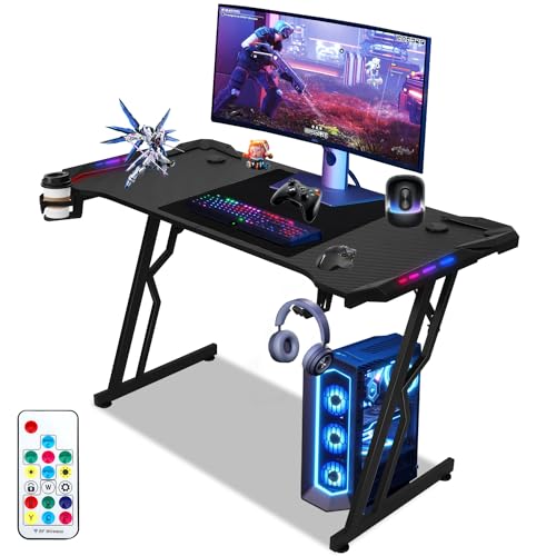 ISOISL Gaming Schreibtisch 120 x 60cm, Gaming Tisch mit LED, Stabiler Gamer Tisch, PC Tisch Gaming mit Kohlefaserbeschichtung, Computertisch mit Getränkehalter und Kopfhörerhaken, Schwarz von ISOISL
