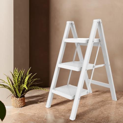 ISOP 3-Stufenleiter Weiß | Klapp-Leiter | Breite rutschfeste Trittstufe 220 kg stabile Leiter | Leicht Tragbar Kompakt - Stehleiter 3 Stufen - Aluminium-Trittleiter | Weiße 3-stufige Leiter von ISOP