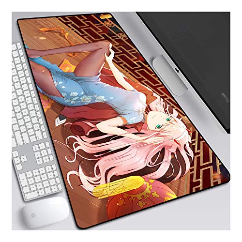 ITBT Mouse Pad Darling in The FranXX Gaming Mauspad, 700 x 300 mm, 3mm Vernähte Kanten, rutschfest Anime Mousepad, mit Einer speziellen Oberfläche verbessert Geschwindigkeit und Präzision,C von ITBT