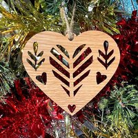 Hölzernes Herz Weihnachtsbaum Dekoration-Schöne Weihnachtsverzierung in Eiche, Nussbaum Kirschholz Oder Silber, Gold, Rot, Grün Glitter Hölzernes Herz Weihnachtsbaum Dekoration-Schöne Weihnachtsverzierung in Eiche, Nussbaum Kirschholz Oder Silber, Gold, Rot, Grün Glitter von ITSPERFECTGiftShop