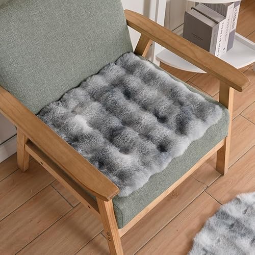 IUYIXWFP Teppiche aus Kaninchenhaar im Kunstpelz, quadratischer Stuhlbezug, Sitzkissen, luxuriöse kleine Teppiche aus Kaninchenfell, Flauschige Bodenmatte für Wohnzimmer,L,35 * 35 cm von IUYIXWFP