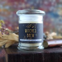 Hexengebräu // Halloweenkerze, Herbstkerze, Gothic Oktoberkerze Sojakerze Im Glas 225 Ml von IceyDesigns