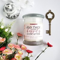 Und Sie Lebten Glücklich Bis Ans Ende // Hochzeitskerze Otp Kerze Im Glas Duftkerze von IceyDesigns