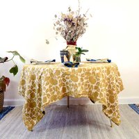 Golden Gelb Geblümte Tischdecke/Pflanzengefärbt Blumen Druck Bio-Baumwolle Leinen Block Gedruckte Textilien Hochzeitsdeko - Yan Muster Sale Golden Gelb Geblümte Tischdecke/Pflanzengefärbt Blumen Druck Bio-Baumwolle Leinen Block Gedruckte Textilien Hochzeitsdeko - Yan Muster Sale von Ichcha