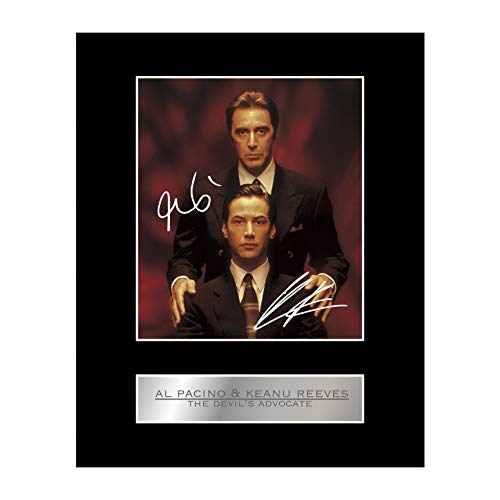 Al Pacino und Keanu Reeves signiertes Foto mit Passepartout, "The Devil's Advocate", signiertes Geschenk von Iconic pics