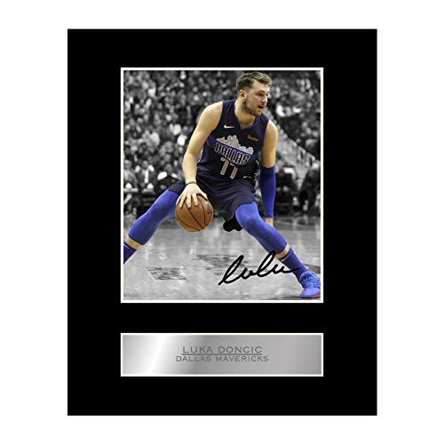 Luka Doncic Signiertes Foto mit Passepartout, Dallas Mavericks #01 NBA gedrucktes Autogramm, Geschenk, Bild Druck von Iconic pics