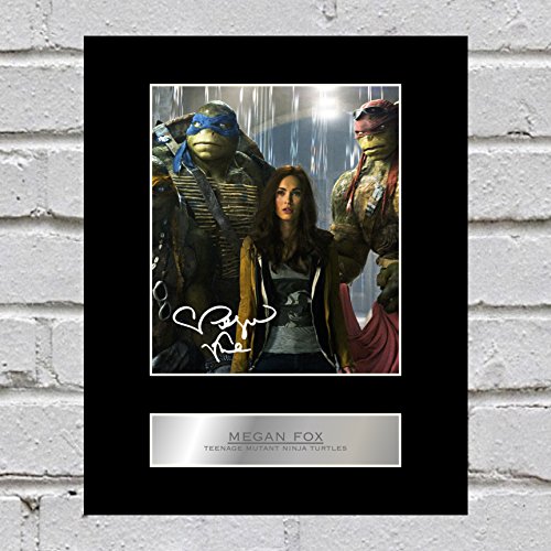 Megan Fox Foto mit Autogramm und Passepartout, Teenage Mutant Ninja Turtles von Iconic pics