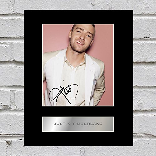 Signiertes Foto von Justin Timberlake mit Passepartout von Iconic pics