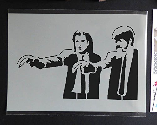 Banksy Schablone - Pulp Fiction | Wiederverwendbar Wohndeko & Kunst Handwerk Malerei Schablone - halb geschliffen Durchsichtig Schablone, L/ 35X54CM von Ideal Stencils