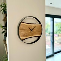 Holz Wanduhr 40 cm - Holzscheibe Uhr Rustikal Modernes Design, Große Wanduhr, Eiche Wanddeko Aus Geschenk Zum Einzug, 3 Zeigerpaare von IdeenAusHolzShop