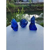 3 Stück // 1331 Gr Raue Andara Crystal Blue Electric Monatomic von IkaAndaraCrystal