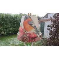 Brauner Meisenknödelhalter Mit Dompfaff von IlGiardinoDesigns