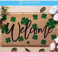 Willkommens-Fußmatte - St. Patrick's Day Einweihungsgeschenk Willkommensgeschenk Türmatte Haustür Kleeblatt von Imagineered