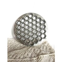 Vintage Metall Knödel Form Formen Pelmeni Ravioli Maker Cutter Sowjetunion Aluminiumgussform Machen Retro Kochgeschirr von ImiraVintageDecor