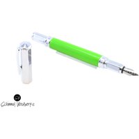Neongrüner Füllfederhalter Neongrüner Füllfederhalter von ImpeccablePen