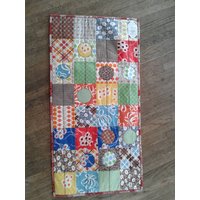 Springseil-Tischläufer Springseil-Tischläufer von InTheValleyHandmade